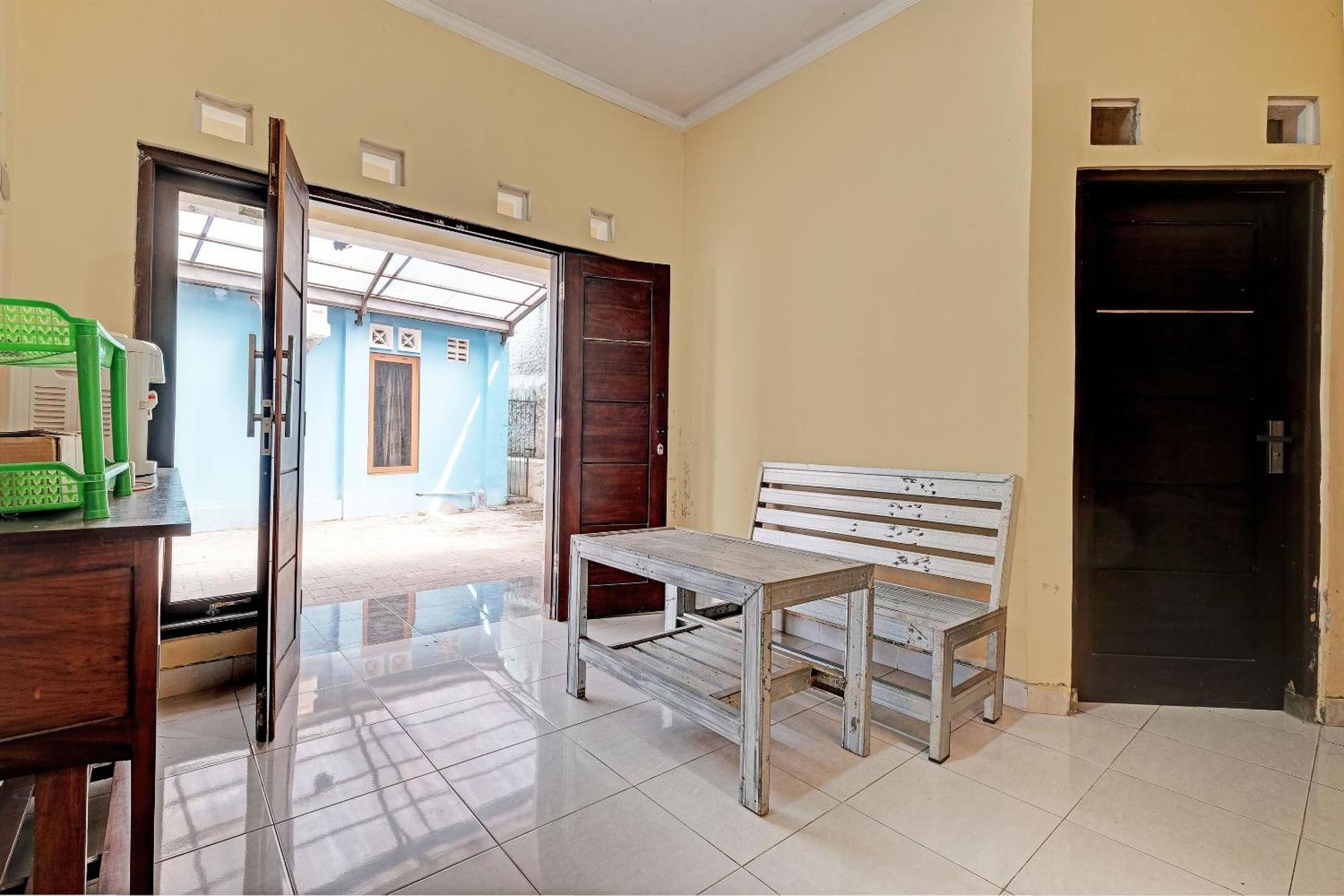 Spot On 92934 Nusantara Syariah Maguwo Exterior foto